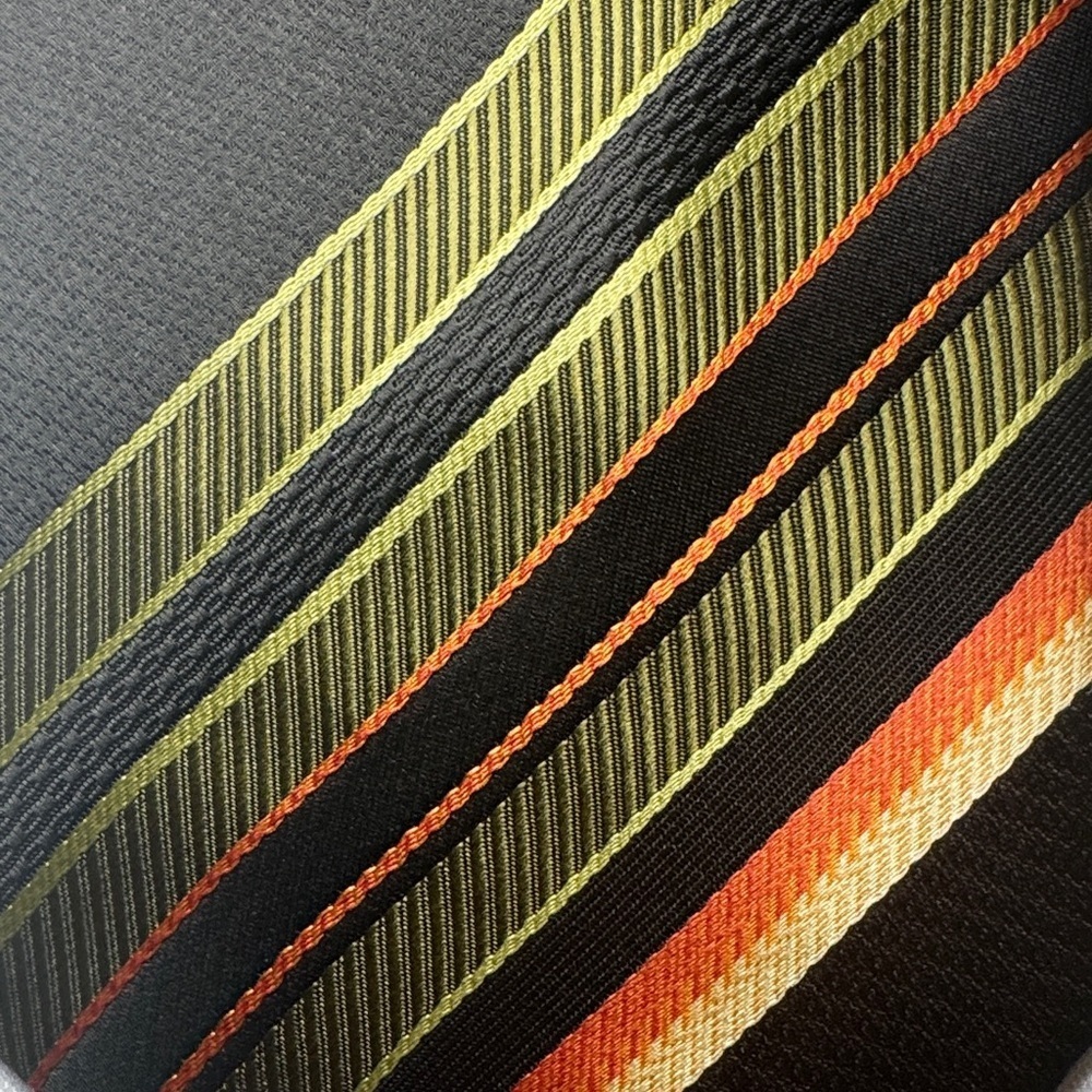 Kailong Silk Handmade Striped Tie - Picture 11 of 11